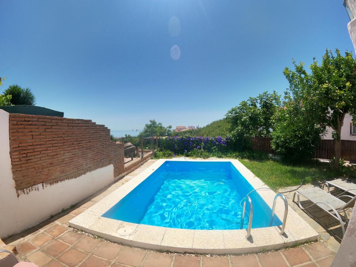 Апартаменты Private Pool Манилва Экстерьер фото
